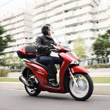 Honda SH 125i  riding